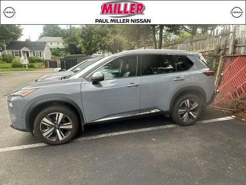 Used 2023 Nissan Rogue SL w/ SL Premium Package AWD/4WD image 1