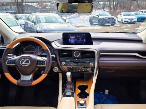 Used 2018 Lexus RX 350 FWD w/ Premium Package image 35