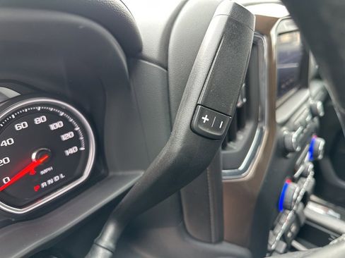 Used 2022 Chevrolet Silverado 1500 High Country w/ Safety Package II image 17