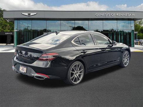 Used 2026 Genesis G70 2.5T image 7