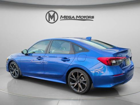 Used 2022 Honda Civic Sport image 4