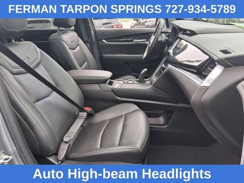 Used 2024 Cadillac XT6 Premium Luxury FWD image 22