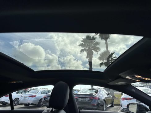 Used 2025 Mercedes-Benz CLA 250 image 10