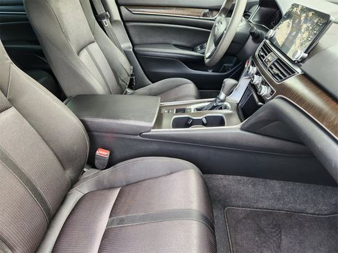 Certified 2020 Honda Accord EX image 13