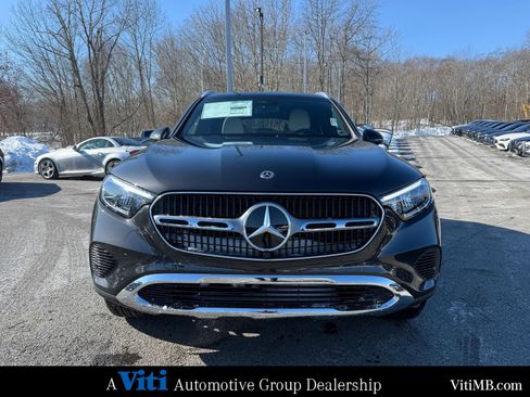 New 2026 Mercedes-Benz GLC 300 GLC 300 image 3