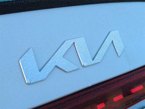 Used 2023 Kia Forte GT-Line w/ GT-Line Premium Package image 30