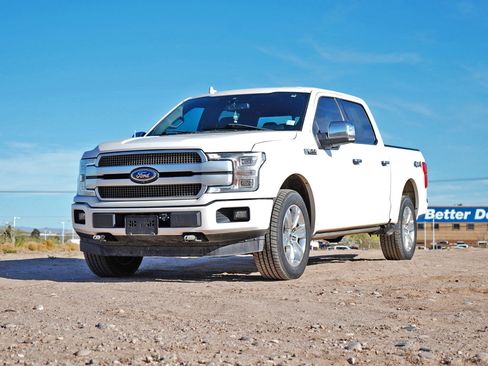 Used 2018 Ford F150 Platinum w/ Equipment Group 701A Luxury AWD/4WD image 1