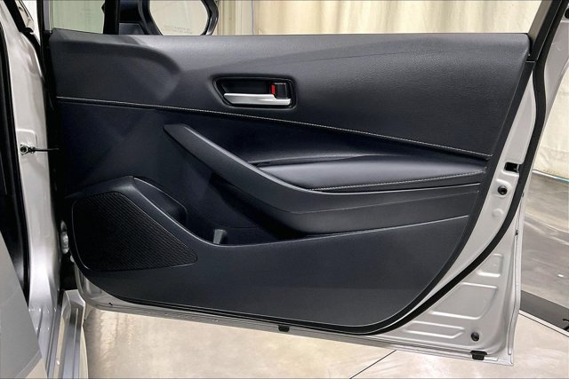Used 2025 Toyota Corolla SE FWD image 24