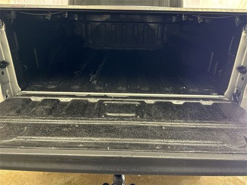 Used 2021 Jeep Gladiator Sport image 22