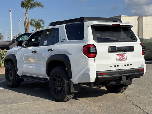 New 2025 Toyota 4Runner TRD Off-Road Premium image 12