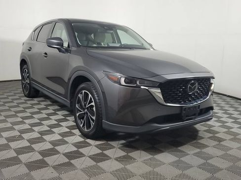 Used 2022 MAZDA CX-5 AWD 2.5 S w/ Premium Package image 3