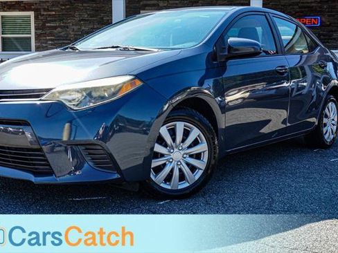 Used 2015 Toyota Corolla LE FWD image 6
