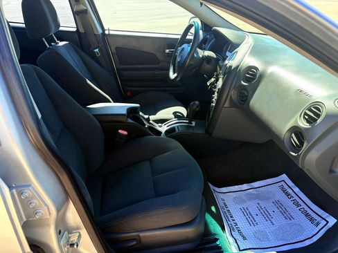 Used 2004 Pontiac Grand Prix GT2 image 17