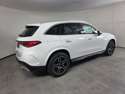 New 2026 Mercedes-Benz GLC 300 image 4