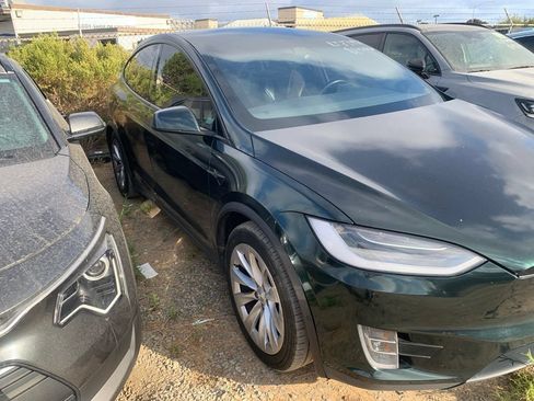 Used 2021 Tesla Model X Long Range AWD/4WD image 4