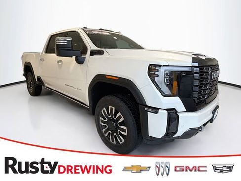 Certified 2024 GMC Sierra 2500 Denali Ultimate w/ Max Trailering Package image 1