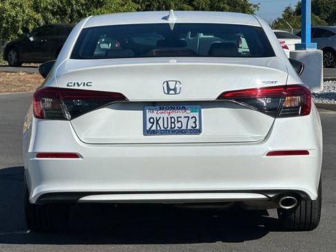 Certified 2024 Honda Civic Sport image 5