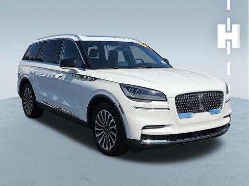 Used 2023 Lincoln Aviator Reserve image 1
