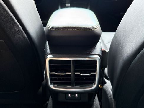 Used 2025 Kia K5 GT FWD image 14