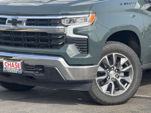 New 2026 Chevrolet Silverado 1500 LT w/ All Star Edition Plus image 3