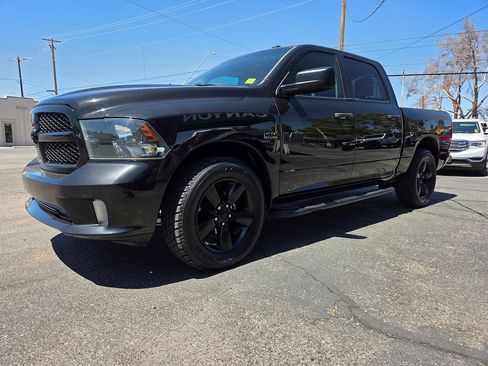 Used 2016 RAM 1500 Express w/ Black Ram 1500 Express Group AWD/4WD image 23