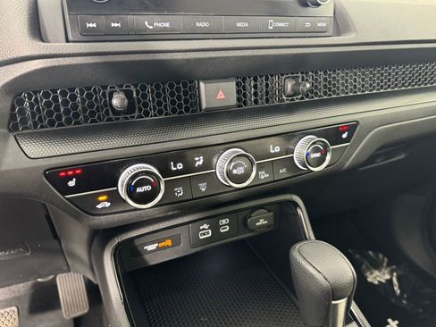 Used 2023 Honda CR-V EX image 17