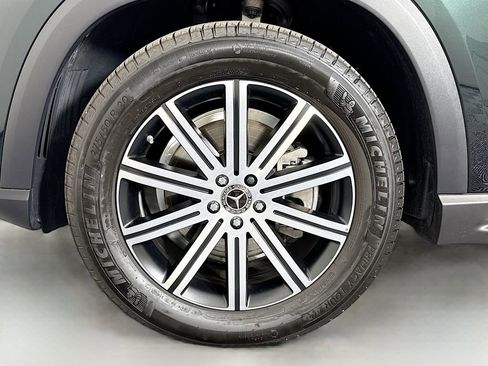 Used 2024 Mercedes-Benz GLE 350 4MATIC w/ Driver Assistance Package image 31