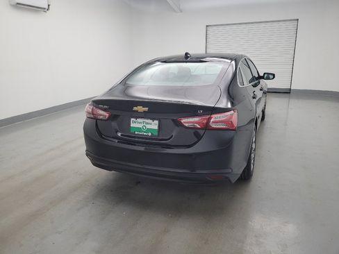 Used 2020 Chevrolet Malibu LT FWD image 7
