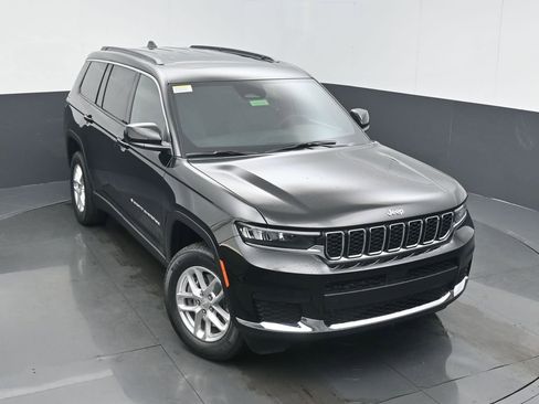 New 2026 Jeep Grand Cherokee L 4WD image 36