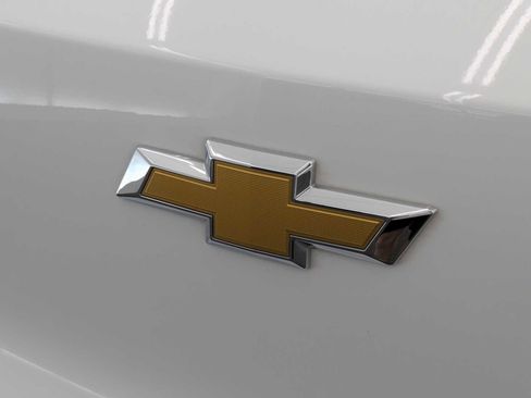 Used 2024 Chevrolet TrailBlazer LT w/ Driver Confidence Package FWD image 12