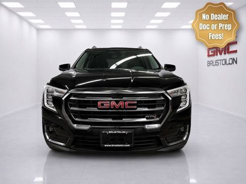 Used 2024 GMC Terrain AT4 w/ LPO, Floor Liner Package AWD/4WD image 2