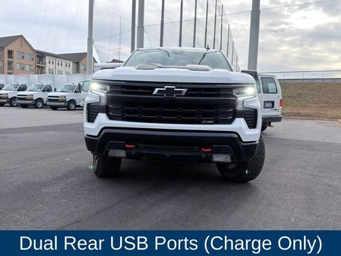 Used 2024 Chevrolet Silverado 1500 LT Trail Boss w/ Protection Package image 9