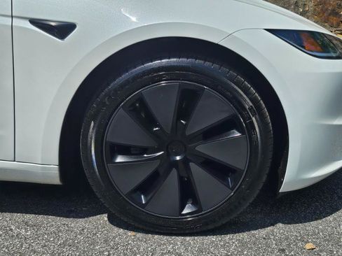 Used 2024 Tesla Model 3 RWD image 16