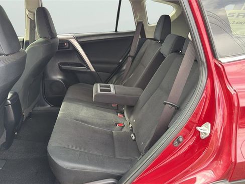 Used 2018 Toyota RAV4 LE w/ All Weather Liner Package image 17