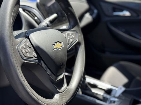 Used 2023 Chevrolet Malibu LT FWD image 11