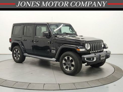 Used 2019 Jeep Wrangler Unlimited Sahara AWD/4WD image 1