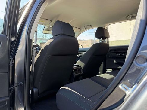 Used 2025 Honda CR-V LX image 23