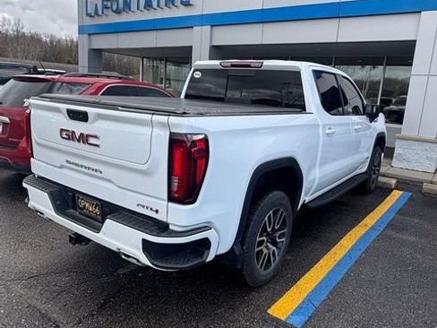Used 2023 GMC Sierra 1500 AT4 w/ AT4 Premium Package AWD/4WD image 3