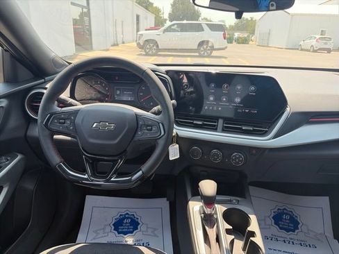 New 2026 Chevrolet Trax RS w/ Driver Confidence Package FWD image 14