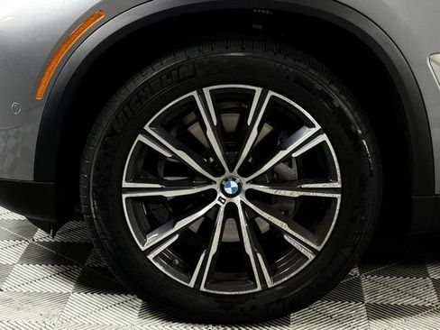 Used 2026 BMW X5 xDrive40i w/ Executive Package AWD/4WD image 12