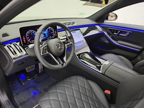 New 2026 Mercedes-Benz S 580e 4MATIC Sedan image 10