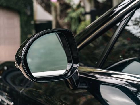 Used 2017 Bentley Continental GT image 17