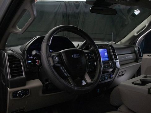 Used 2021 Ford F250 XLT image 23
