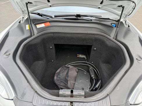 Used 2014 Tesla Model S image 20