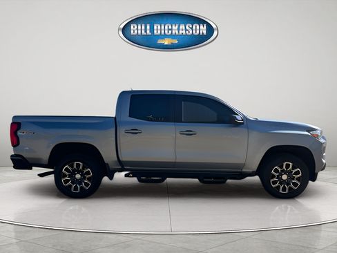 Used 2023 Chevrolet Colorado LT w/ LT Convenience Package II AWD/4WD image 9