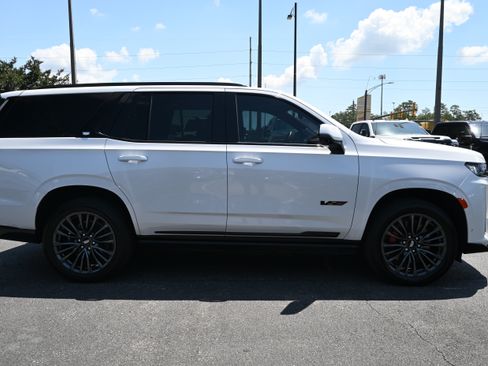 Used 2023 Cadillac Escalade V w/ LPO, Floor Liner Package AWD/4WD image 11