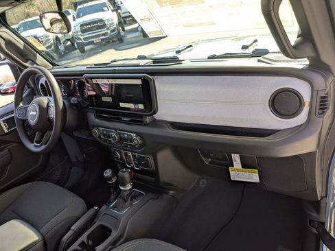 New 2026 Jeep Gladiator Sport image 35