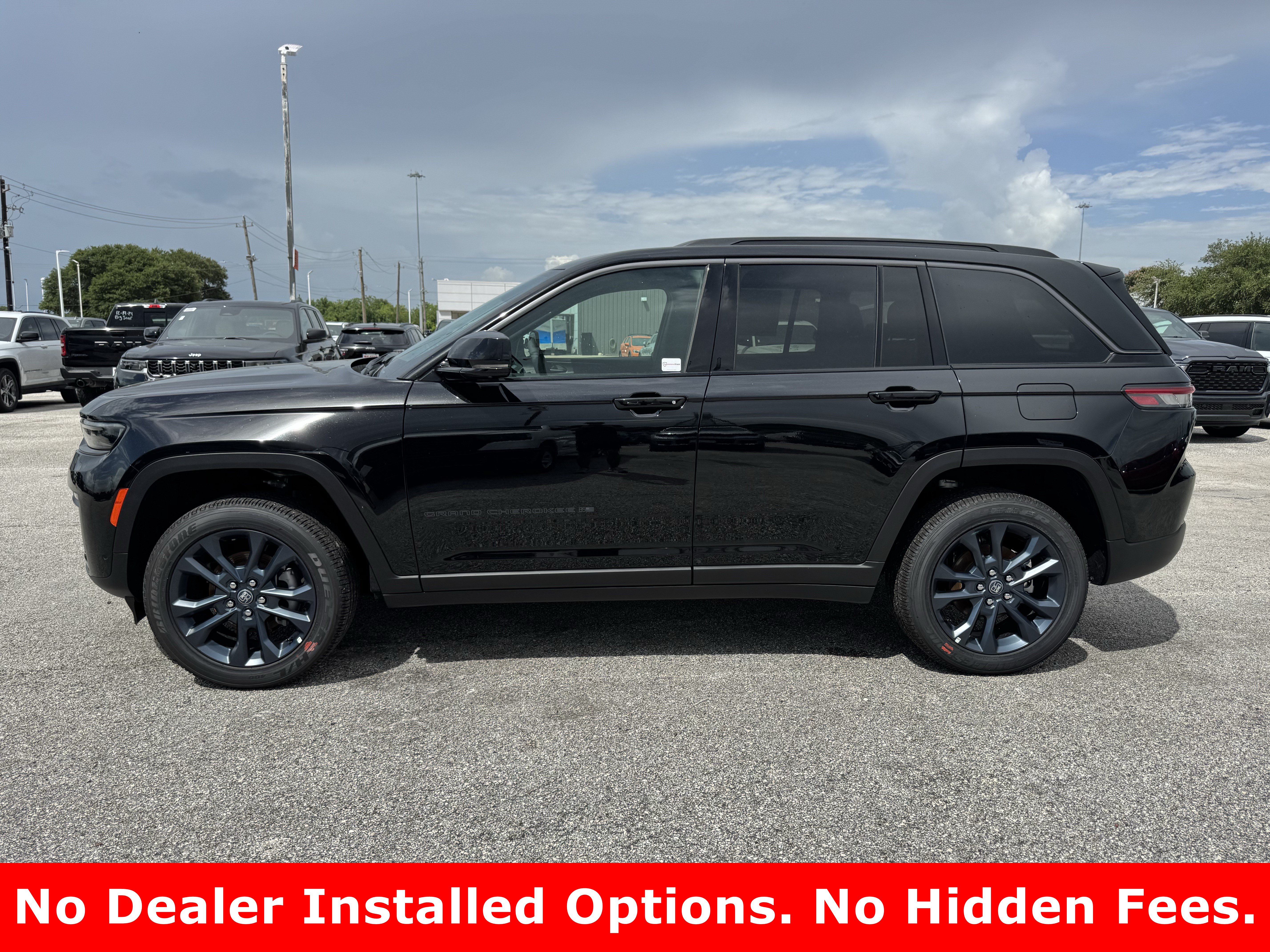 New 2026 Jeep Grand Cherokee Limited AWD/4WD image 5