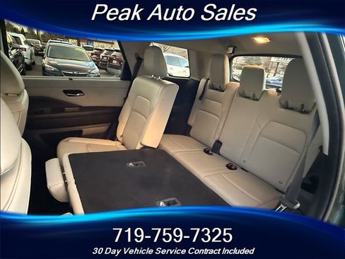 Used 2022 Nissan Pathfinder SL image 25