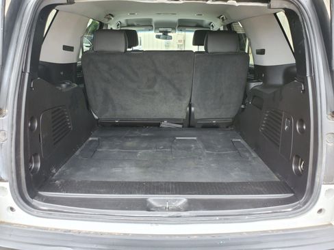 Used 2015 Chevrolet Tahoe 4WD w/ Remote Keyless Entry Package image 39